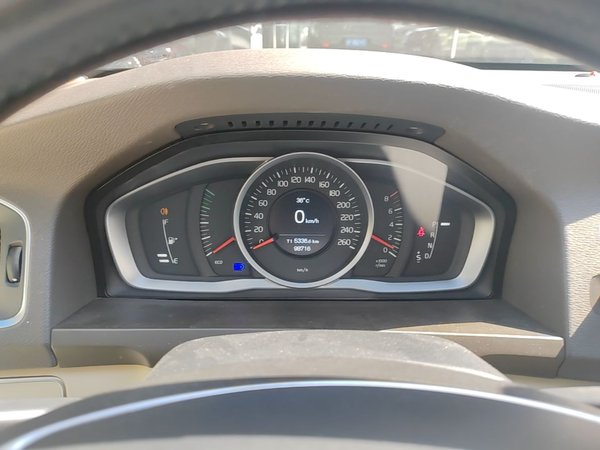 Volvo S60 2014, 98700 км, за 7723 USD - фото 15