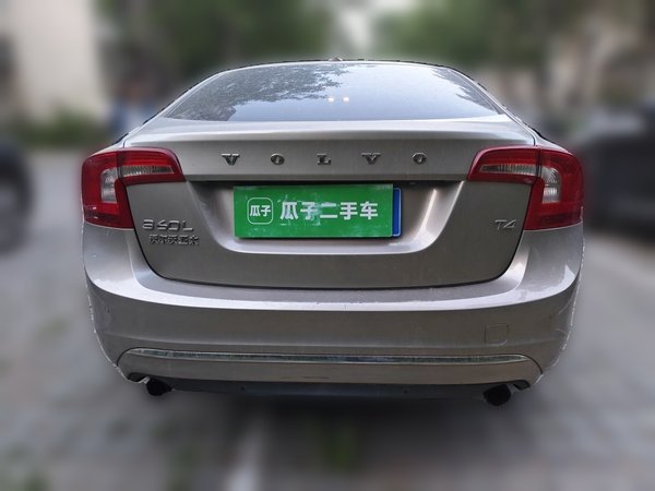 Volvo S60 2016, 95900 км, за 6871 USD