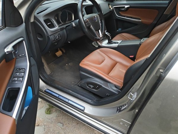 Volvo S60 2016, 95900 км, за 6871 USD - фото 17