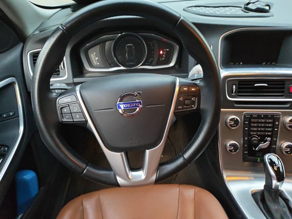 Volvo S60 2016, 95900 км, за 6871 USD - фото 11