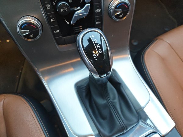 Volvo S60 2016, 95900 км, за 6871 USD - фото 15