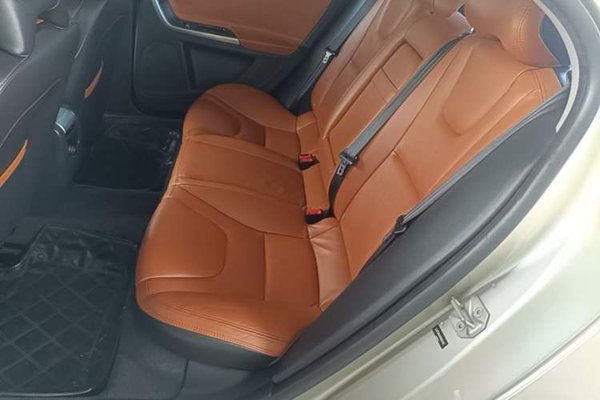 Volvo S60 2016, 143300 км, за 8084 USD - фото 20