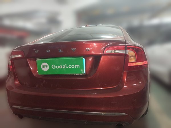 Volvo S60 2016, 92300 км, за 6720 USD