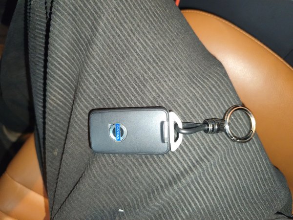 Volvo S60 2016, 92300 км, за 6720 USD - фото 9