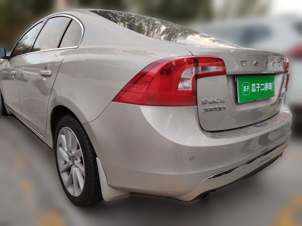 Volvo S60 2017, 64100 км, за 7039 USD
