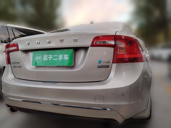 Volvo S60 2017, 64100 км, за 7039 USD