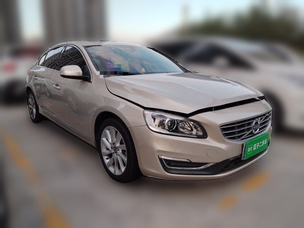 Volvo S60 2017, 64100 км, за 7039 USD