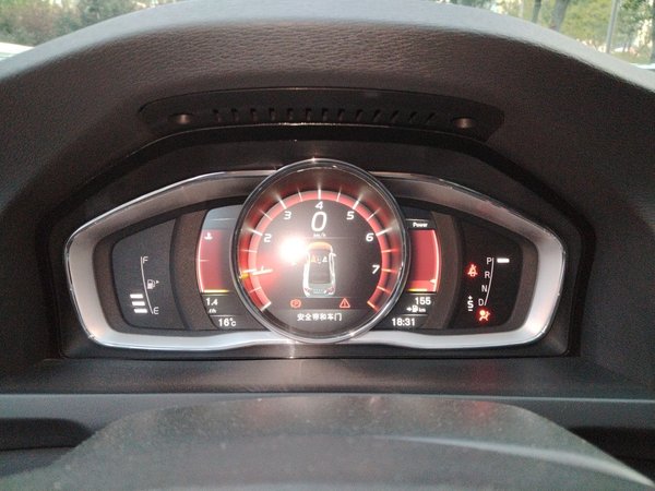 Volvo S60 2017, 64100 км, за 7039 USD - фото 12