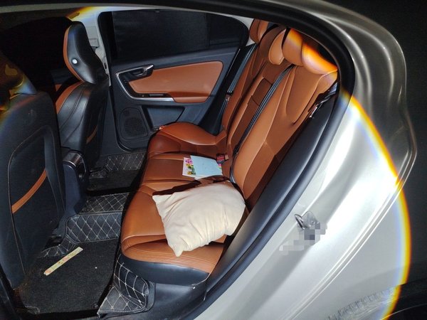 Volvo S60 2017, 89100 км, за 7799 USD - фото 18