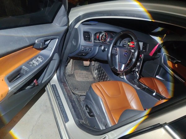 Volvo S60 2017, 89100 км, за 7799 USD - фото 17