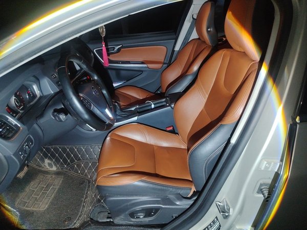 Volvo S60 2017, 89100 км, за 7799 USD - фото 16