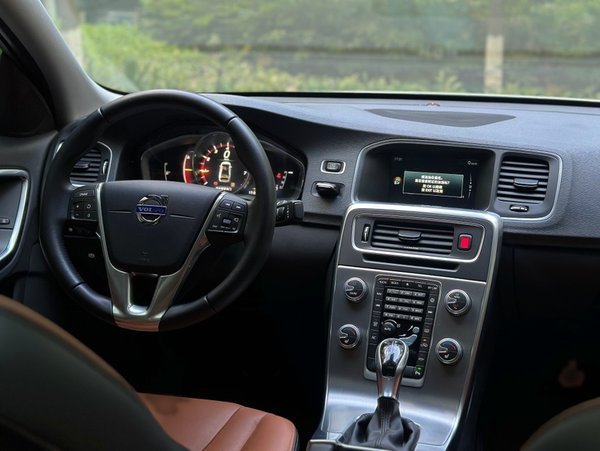 Volvo S60 2017, 74200 км, за 9433 USD - фото 22