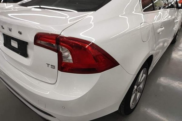 Volvo S60 2017, 99000 км, за 8848 USD - фото 9