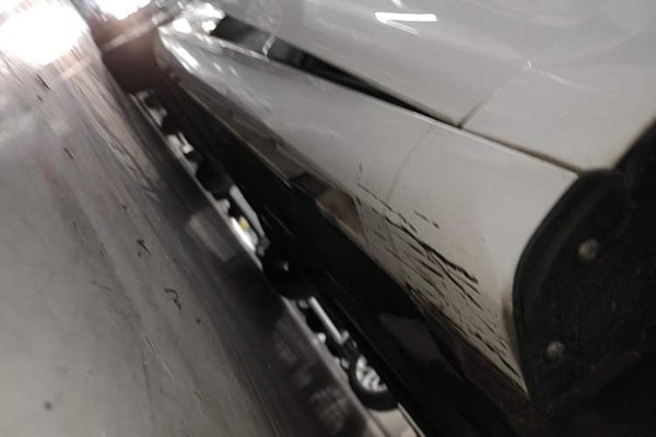 Volvo S60 2017, 99000 км, за 8848 USD - фото 26