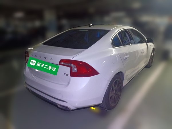 Volvo S60 2017, 99400 км, за 6721 USD - фото 6