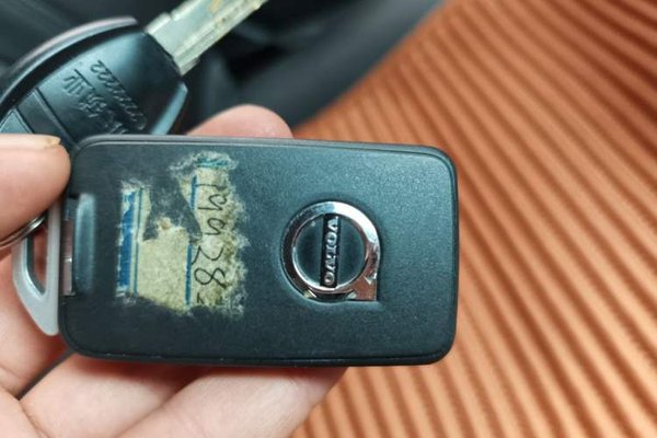 Volvo S60 2018, 61800 км, за 8624 USD - фото 20