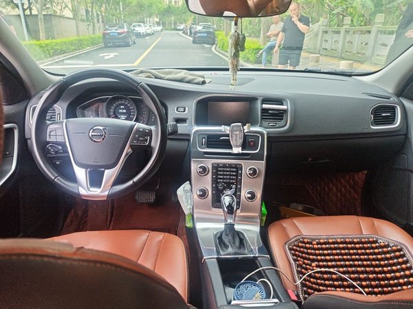 Volvo S60 2019, 113900 км, за 11349 USD - фото 6