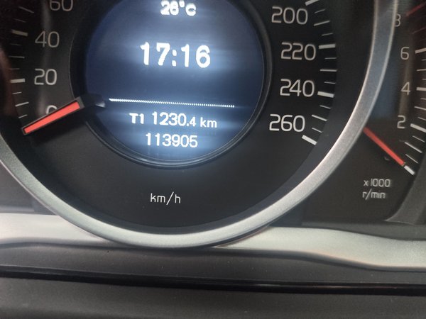 Volvo S60 2019, 113900 км, за 11349 USD - фото 9