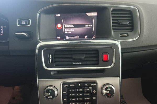 Volvo S60 2019, 46800 км, за 13435 USD - фото 15