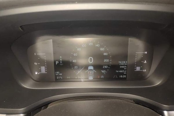 Volvo S60 2022, 34800 км, за 16882 USD - фото 12