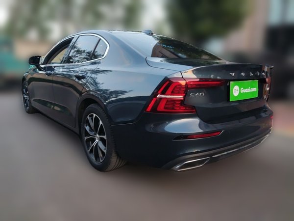 Volvo S60 2022, 64100 км, за 15013 USD