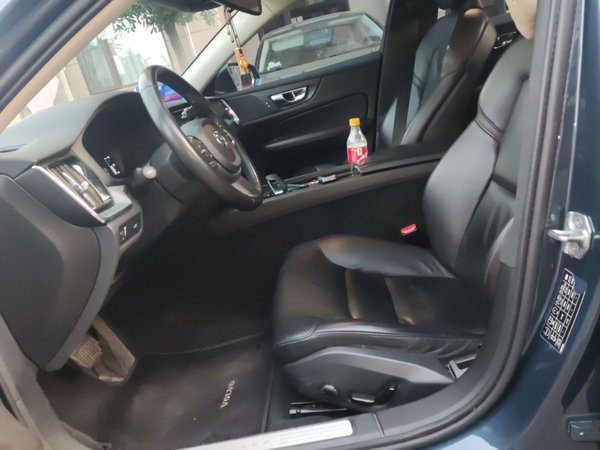 Volvo S60 2022, 64100 км, за 15013 USD - фото 16