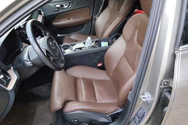 Volvo S60 2022, 46200 км, за 17424 USD - фото 15