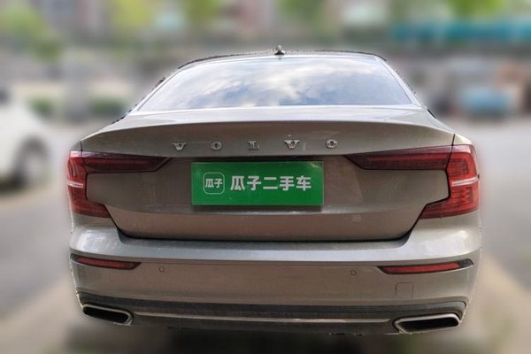 Volvo S60 2022, 46200 км, за 17424 USD