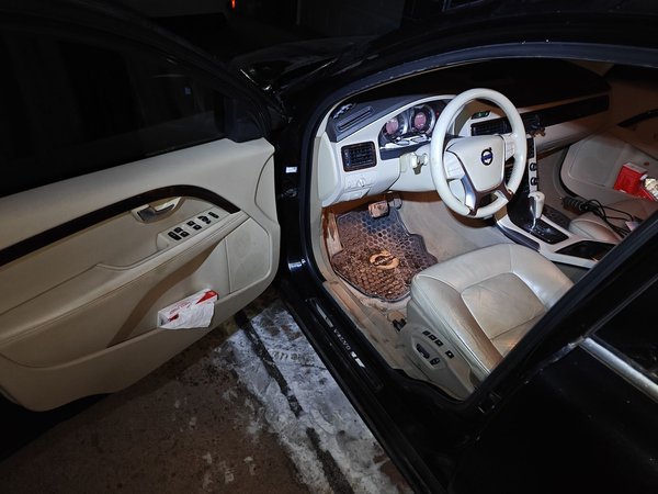 Volvo S80L 2010, 170400 км, за 3353 USD - фото 17