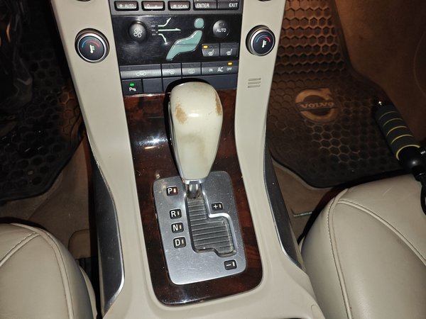 Volvo S80L 2010, 170400 км, за 3353 USD - фото 15