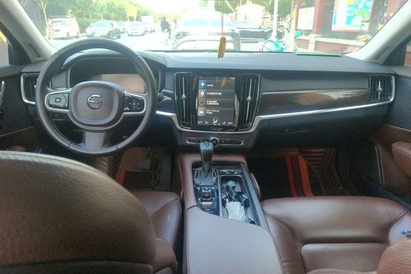 Volvo S90 2017, 187600 км, за 12710 USD - фото 10