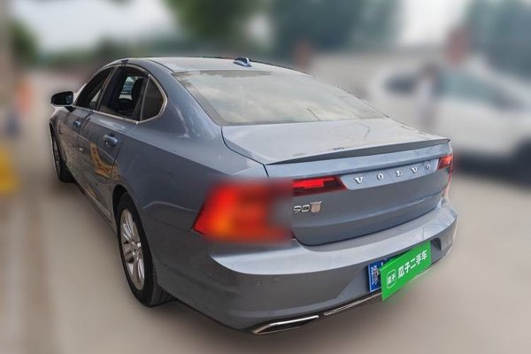 Volvo S90 2017, 117700 км, за 12753 USD
