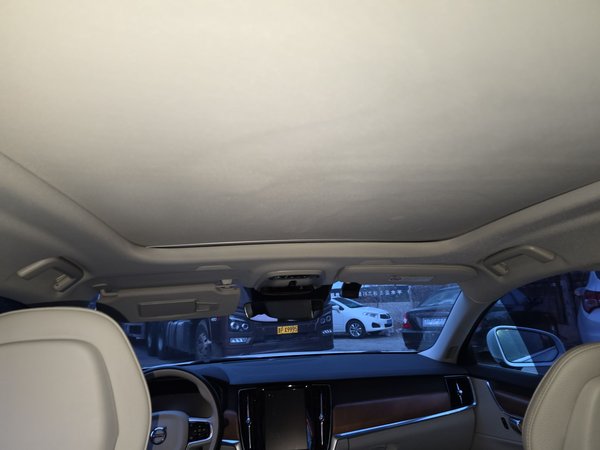 Volvo S90 2017, 101199 км, за 16063 USD - фото 17