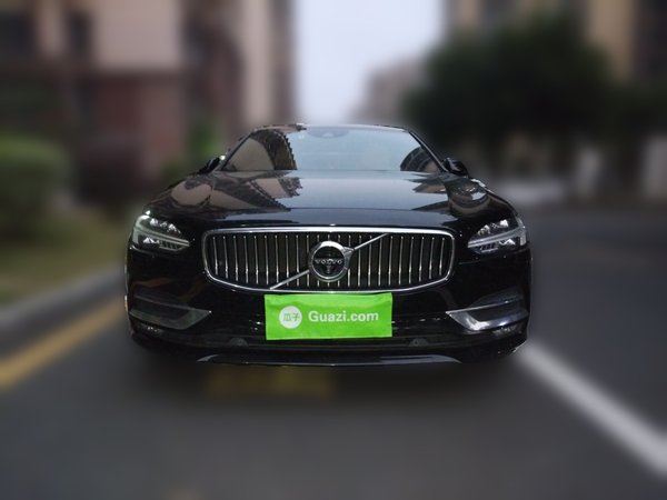Volvo S90 2018, 198400 км, за 14776 USD
