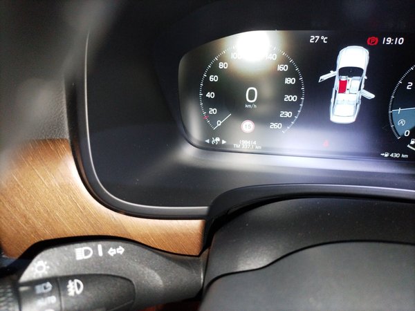 Volvo S90 2018, 198400 км, за 14776 USD - фото 19