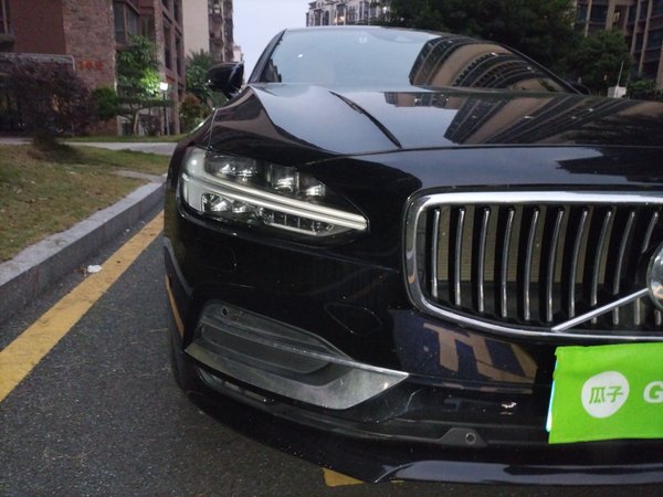 Volvo S90 2018, 198400 км, за 14776 USD