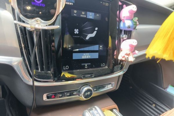 Volvo S90 2018, 52500 км, за 16440 USD - фото 8