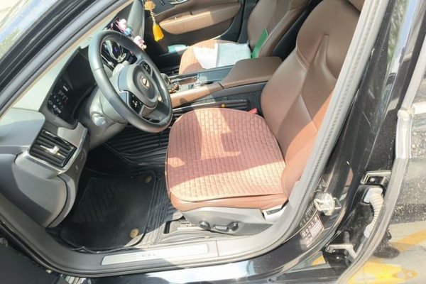 Volvo S90 2018, 52500 км, за 16440 USD - фото 10