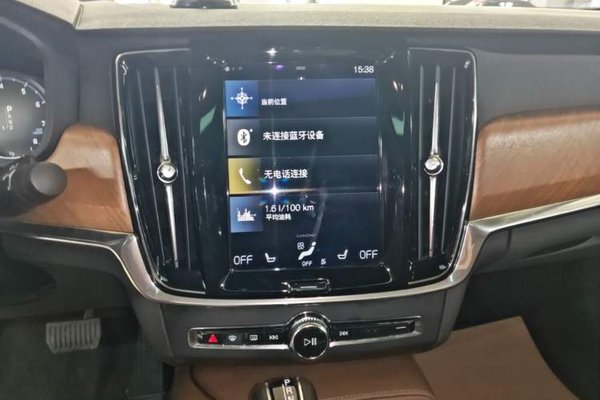 Volvo S90 2018, 117200 км, за 17515 USD - фото 16
