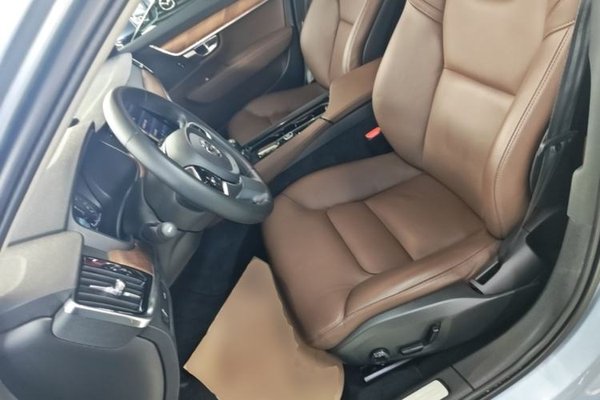 Volvo S90 2018, 117200 км, за 17515 USD - фото 18