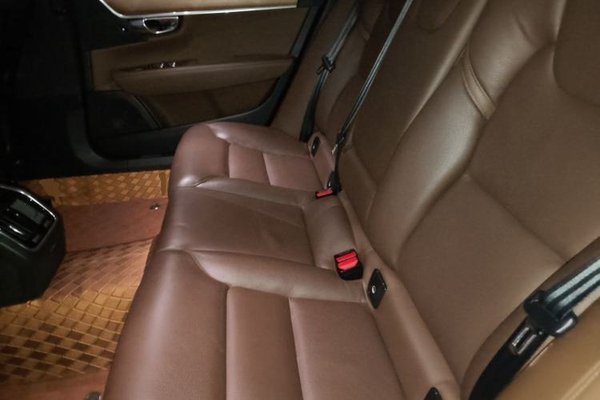 Volvo S90 2019, 83900 км, за 17136 USD - фото 17