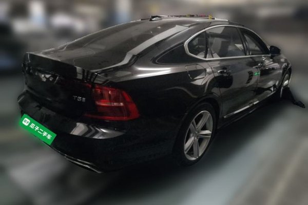 Volvo S90 2019, 83900 км, за 17136 USD - фото 6
