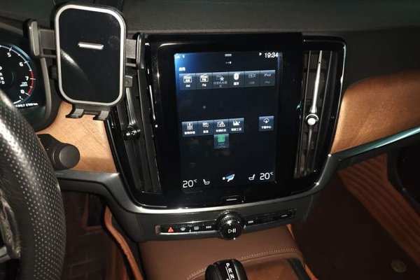 Volvo S90 2019, 87400 км, за 17318 USD - фото 14