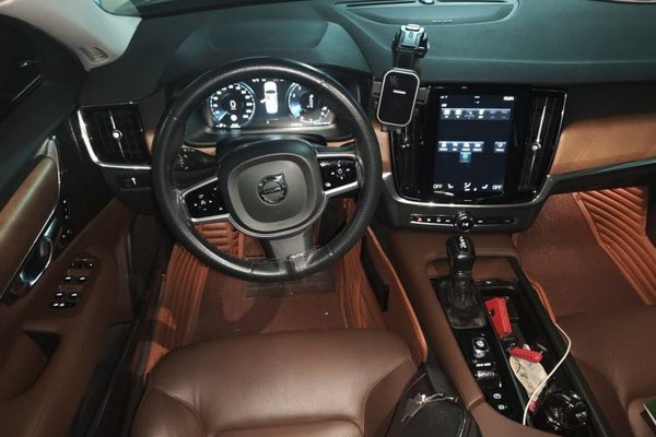 Volvo S90 2019, 87400 км, за 17318 USD - фото 11