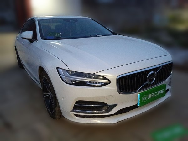 Volvo S90 2019, 121400 км, за 16569 USD - фото 8