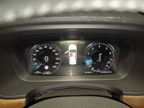 Volvo S90 2019, 121400 км, за 16569 USD - фото 18