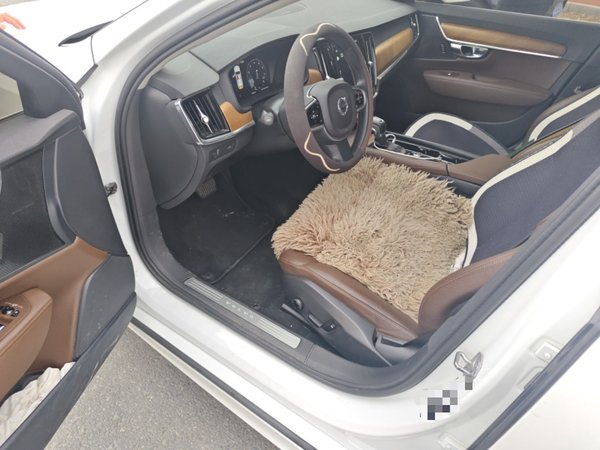 Volvo S90 2019, 60400 км, за 18407 USD - фото 10