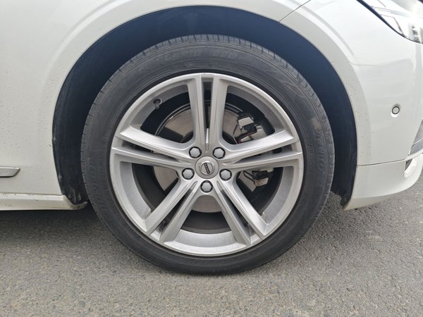 Volvo S90 2019, 60400 км, за 18407 USD - фото 6