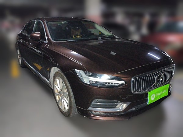 Volvo S90 2020, 115000 км, за 17733 USD