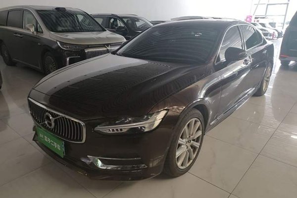 Volvo S90 · 2020 год